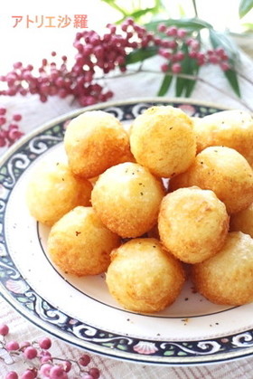 丸めて揚げるだけ❤ころころ可愛いじゃが丸