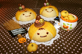 ハロウィンに＊かぼちゃメロンパンの魔女＊