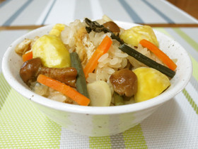 炊飯器で簡単♪山菜♡栗おこわ