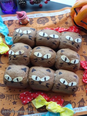 ハロウィン黒猫？キラリ☆ネコちぎりぱん☆