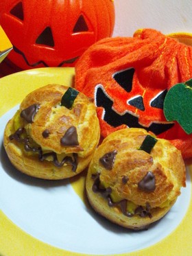 ハロウィンに♡パンプキンシュークリーム