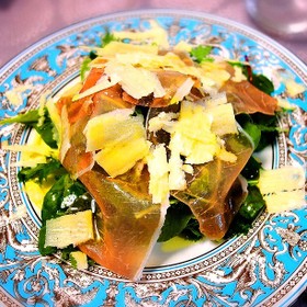 生ハムとベビーリーフのサラダ