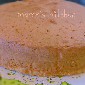 サラダ油で☆ふんわりミルクスポンジケーキ