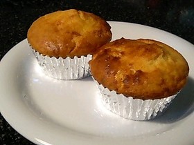 クリームチーズ＋ジャムでカップケーキ