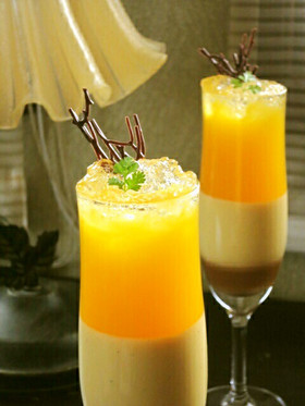 桃の缶詰のグラススイーツ本格簡単ババロア