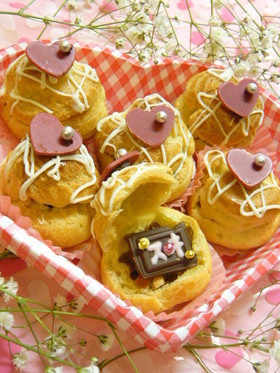 ♡サプライズ♡なバレンタインプチシュー