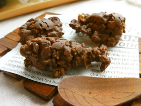 バレンタイン❤簡単クランチ＊友チョコ❤