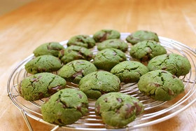 卵入り☆抹茶のチョコチップクッキー