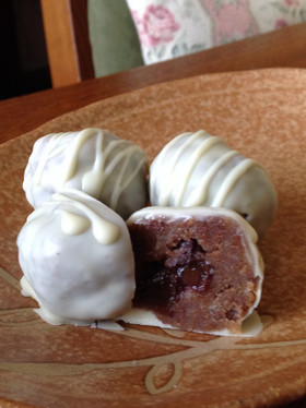 大人バレンタイン・赤ワインボール