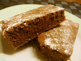 ◆簡単焼き型ナシ♡しっとりチョコケーキ◆