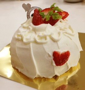 スノードームケーキ　ホワイトチョコ　簡単