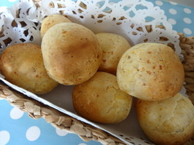 もっちりチーズプチパン