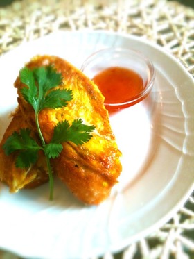 こんがりサクッ＊タイ風オムレツトースト