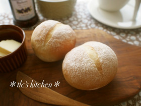 リスドォルで＊シンプルなプチパン