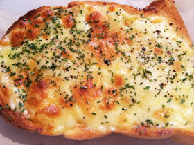 絶品！大人のためのマヨチーズ☆トースト♬