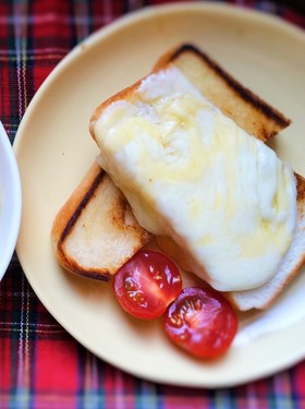 とろりチーズトースト