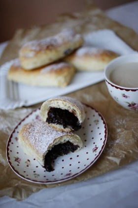 HBで簡単♪プラムジャムパン♪