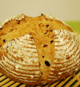 クランベリーたっぷり&くるみカンパーニュ