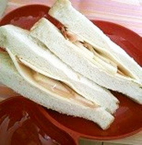 洋梨生ハムnoサンドイッチ