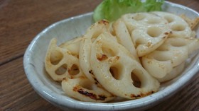 シンプルに♬蓮根の和風バター焼き☆