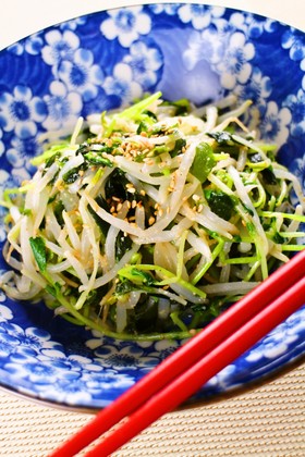 簡単にあと一品☆もやしと豆苗のナムル