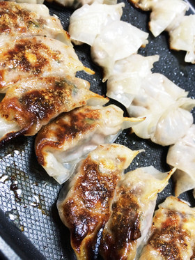 簡単すぎる♡牛肉ミンチでさっぱり餃子