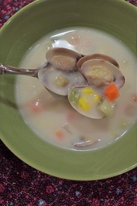 あさりとさつまいものチャウダー