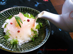 酢橘飯の鯛茶漬け
