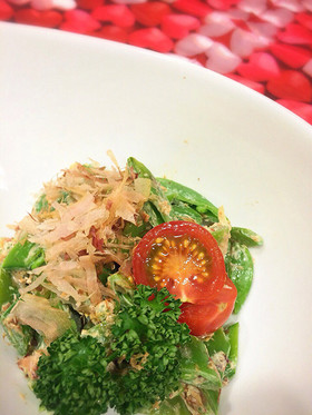 簡単☆スナップエンドウのマヨかつお和え