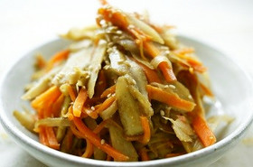 いつもと一味違う♫　味噌きんぴら