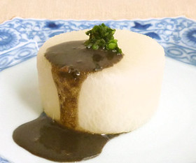 今が旬♪ふろふき大根の黒ごまみそだれかけ