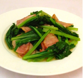 小松菜ガーリックバター炒め