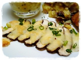 ワインのお供に♪椎茸のチーズ焼き