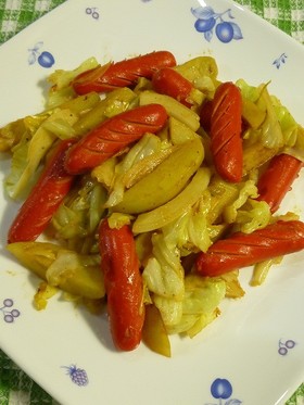 ポテキャベウィンナーのマスタード醬油炒め