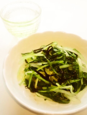☺簡単もう一品♪水菜と塩昆布の和え物☺