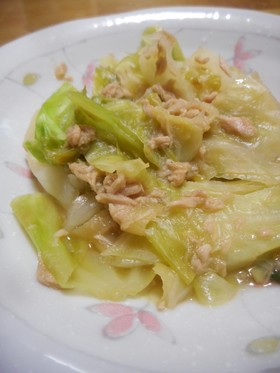 キャベツとツナの煮物