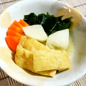 長芋とうす揚げ・わかめの煮物♪