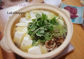 鶏・昆布の出汁でおいしい湯豆腐♪