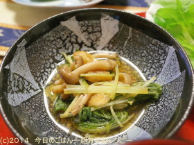 水菜・しめじ・お揚げの炊いたん