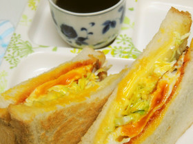 旨すぎ！たまごトーストサンド