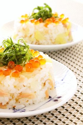 ちらし寿司風✤鮭とたくあんの混ぜご飯