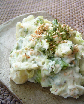 プチプチごま入り！青海苔ポテトサラダ