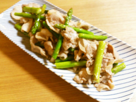 速攻彡旨い♡アスパラと豚バラの塩炒め