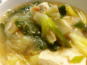 豆腐とねぎの中華風春雨スープ✾