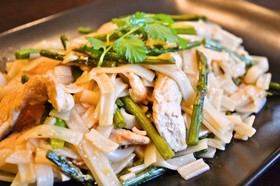 タイ風　ライスヌードル焼きそば