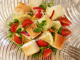 彩り野菜とりんごの☆パンサラダ