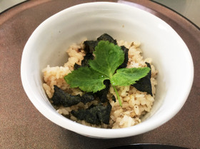 鮎の炊き込みご飯の