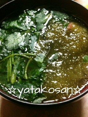 とろろ昆布と三つ葉のお吸い物～梅干し風味