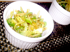 節約・簡単！ブロッコリーの茎のゴマ炒め♪