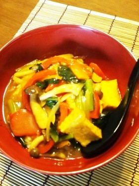 ヘルシー！厚揚げ×小松菜の和風カレー丼♪